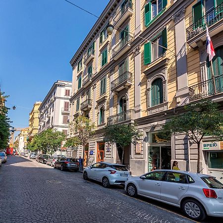 Be Italian Flat Duomo 319 Bed & Breakfast Napoli Exterior foto