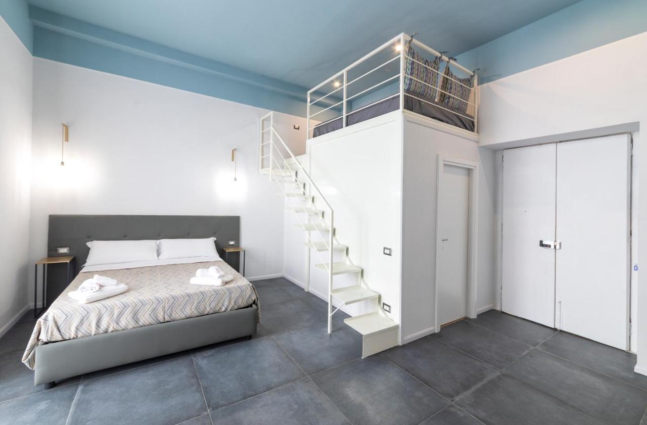 Be Italian Flat Duomo 319 Bed & Breakfast Napoli Exterior foto